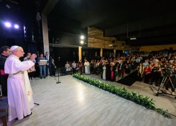 La visita di Papa Leone XIV nel carcere Brians 1