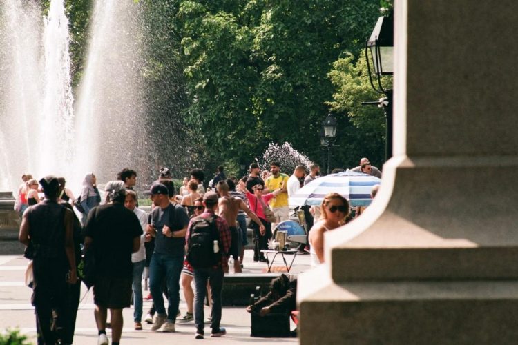 Caldo in strada. Londra, annullato il summit sul caldo estremo... per il troppo caldo