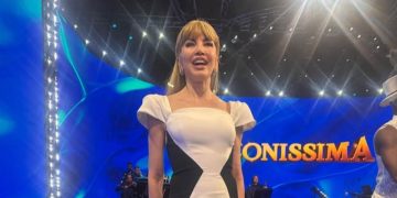 Milly Carlucci nonna per la prima volta: è nata Camilla Maria, figlia di Angelica Donati