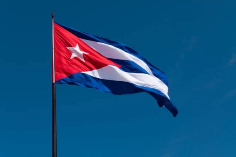 Bandiera di Cuba. Cuba annuncia un ampio piano di riforme economiche e sociali per rilanciare il Paese