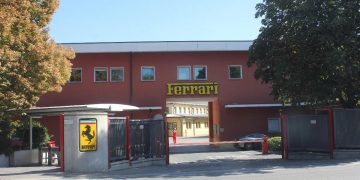 Operaio Ferrari licenziato - nella foto, Ferrari factory (Maranello, Modena)