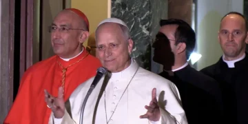 Abusi nella chiesa, la protesta della sedia vuota - nella foto Papa Leone XIV