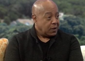 Peabo Bryson (2).jpg