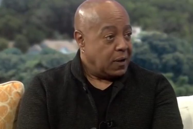 Peabo Bryson (2).jpg