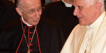 Pope Benedictus XVI january,20 2006 (19).JPG