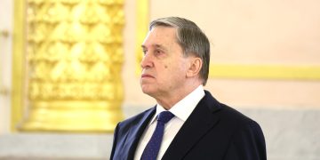immagine di Yuri Ushakov che concluso il G7 attacca gli alleati europei