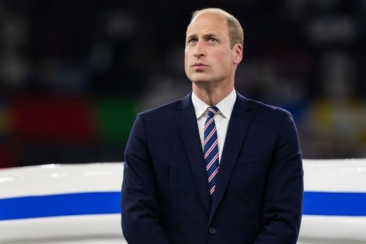 Principe William verso una svolta: Stop ai privilegi per i reali senza incarichi ufficiali Shutterstock - alanews