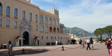 Chi è l'oligarca ucraino colpito nell'attentato di Monaco - nella foto, Monaco