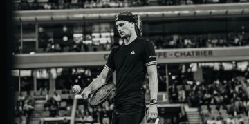 Immagine di Zverev in campo per la partita della finale al Roland Garros 2026