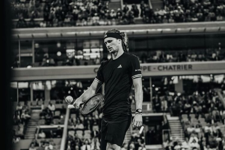Immagine di Zverev in campo per la partita della finale al Roland Garros 2026