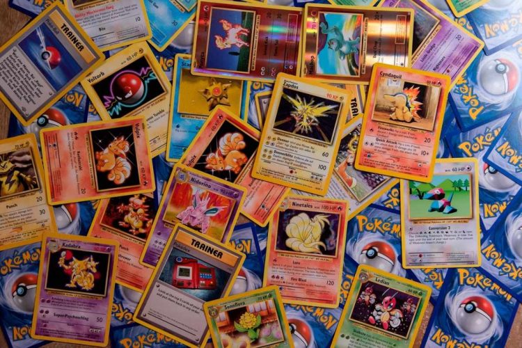 Carte Pokemon. Roma, colpo da record in appartamento: rubata una collezione di carte Pokémon e OnePiece da 200mila euro