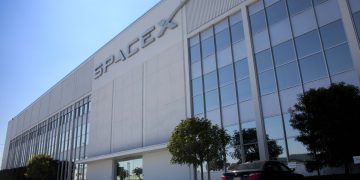 SpaceX Headquarters, Hawthorne, CA