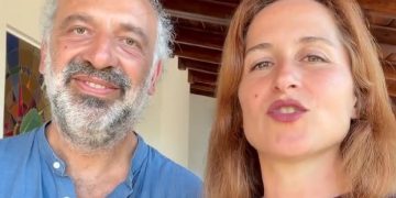 Chiude "Via dei Matti numero 0" - nella foto, Stefano Bollani e Valentina Cenni