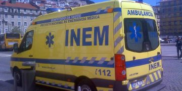 Immagine di un ambulanza portoghese per Studentessa italiana di 20 anni trovata morta durante l’Erasmus