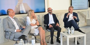 Tavola Rotonda, da sinistra Pietrantonio, Nicotra, Santilli, Mattogno