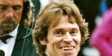 Willem Dafoe Cannes.jpg