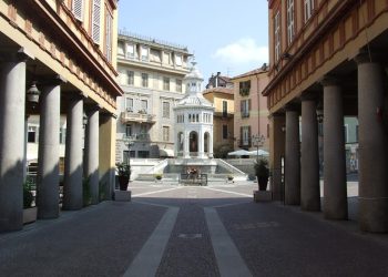 Una immagine del centro di Acqui Terme, città in cui debutterà una assessora generata con l'AI