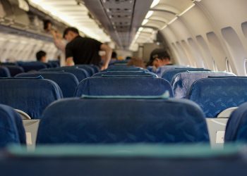 aircraft-cabin-5535467_1280.jpg