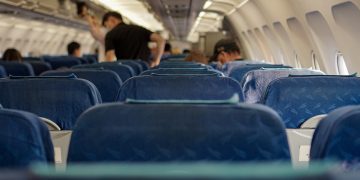 aircraft-cabin-5535467_1280.jpg