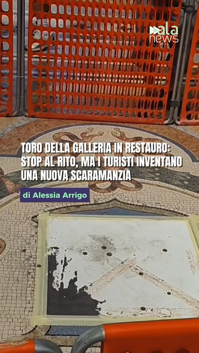 A Milano cambia il rito della fortuna nella Galleria Vittorio Emanuele II.