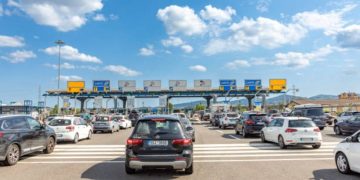 Entrata caselli autostradali. Palermo, sei indagati per peculato: 266 episodi di irregolarità sui pedaggi autostradali