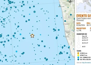 Mappa INGV mostra terremoto magnitudo 6.2 largo costa calabra