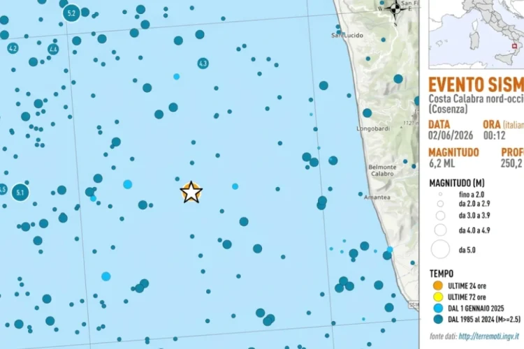 Mappa INGV mostra terremoto magnitudo 6.2 largo costa calabra
