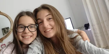selfie delle due sorelle scomparse in Abruzzo