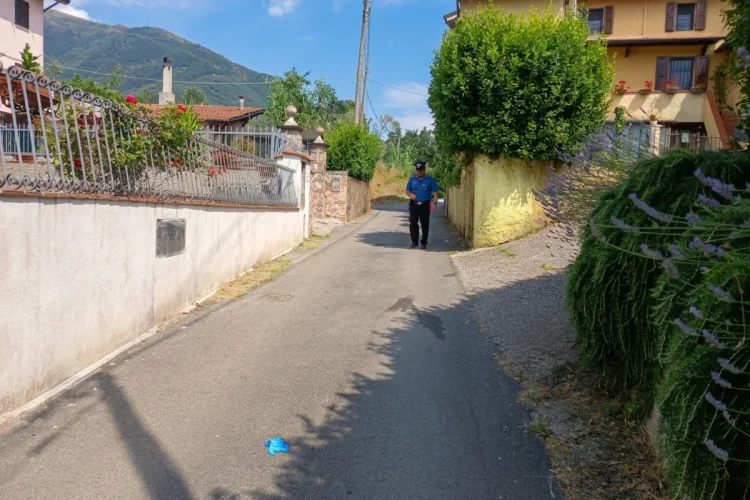 Camaiore, uccide moglie e figlio a fucilate: arrestato 63enne