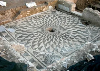 MOSAICO DELLE MEDUSE - VILLA OLIVELLA