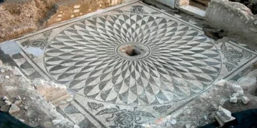 MOSAICO DELLE MEDUSE - VILLA OLIVELLA