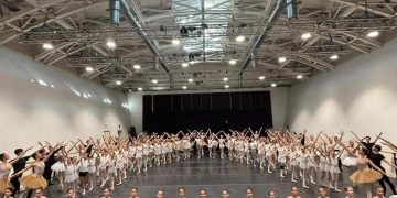 Teatro San Carlo di Napoli, successo per lo spettacolo di fine anno della scuola di ballo