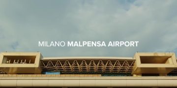 Malpensa, arrestati 3 addetti: rubavano beni di lusso dai bagagli, sequestro da 330mila euro