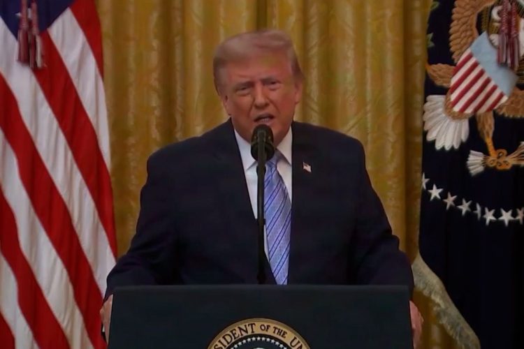 Trump nel discorso alla Nazione: "Le elezioni Usa sono a rischio brogli, la Cina ha rubato dati"