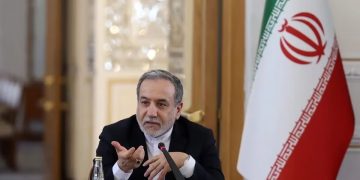Iran, Araghchi replica a Trump: “Se colpirete ancora, occhio per occhio”