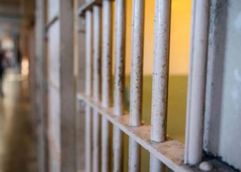 Carceri italiane fuori controllo: cosa sta succedendo davvero