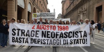 Corteo per il 45esimo anniversario della strage di Bologna