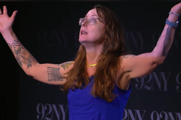Emily Wilson stronca l'Odissea di Nolan