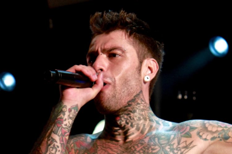 Fedez. Fedez ricoverato al Fatebenefratelli di Milano: trasportato in serata in ambulanza