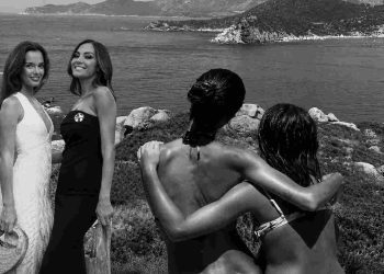 In copertina Giorgia Palmas e Sofia, la primogenita