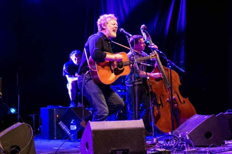 Glen Hansard in concerto