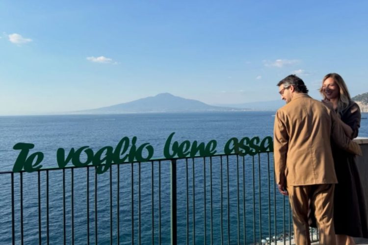 Ida Di Filippo sposa Pietro Albano: la guida di stile per gli invitati conquista i social