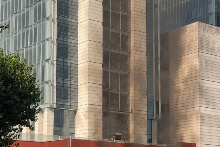 Incendio Milano Porta Garibaldi