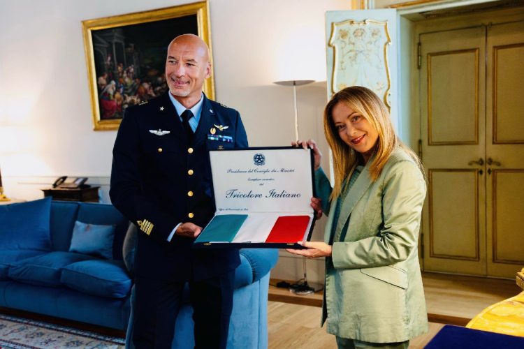 La presidente del Consiglio Giorgia Meloni con Luca Parmitano