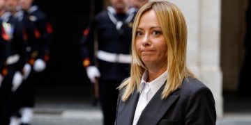 Il governo di Giorgia Meloni va sotto alla Camera