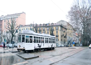 La ricerca sui lavoratori sfruttati - nella foto, Milano