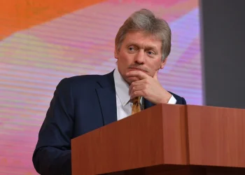 Peskov minaccia la Polonia: 'Sappiamo dove sono i droni' - nella foto, Peskov
