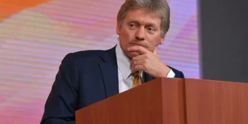 Peskov minaccia la Polonia: 'Sappiamo dove sono i droni' - nella foto, Peskov