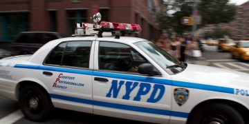 Polizia-di-New-York-5-07-26-alanews.jpg