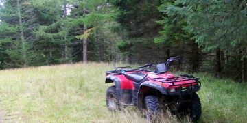 Quad bike, Glen Doll - geograph.org.uk - 1534420.jpg